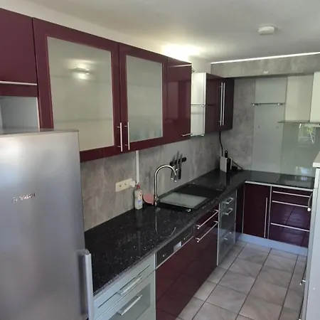 B92, Bestlage In Prien, 3 Sz, Suedbalkon, Tiefgarage Lägenhet *